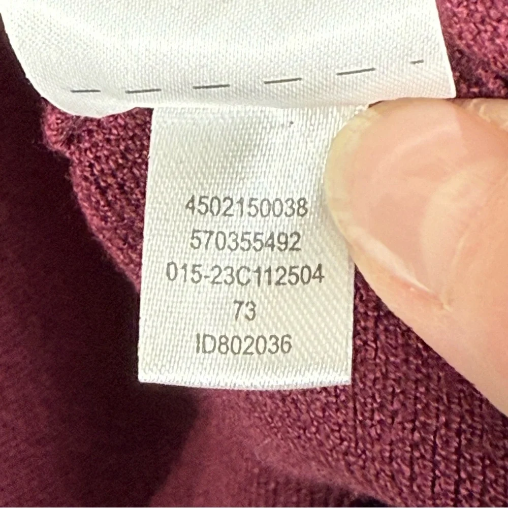 NWT Chico’s Embellished Floral Beaded V-Neck Sweater Size 2 (L) – Plum Purple